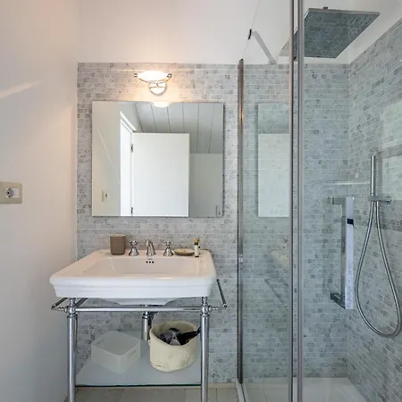 Casa Rossa - Un'oasi In Mezzo Natura Apartamento Rapallo