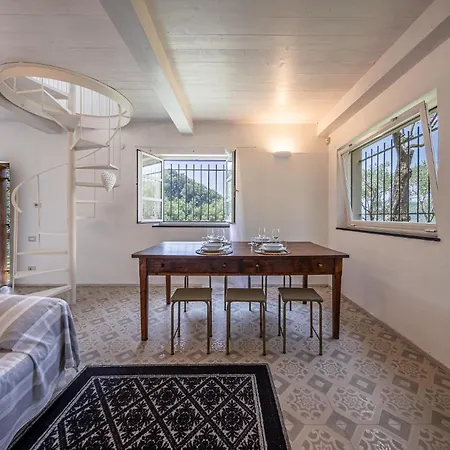 Casa Rossa - Un'oasi In Mezzo Natura * Rapallo