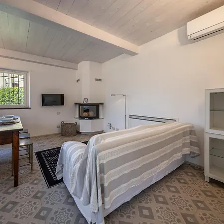 Casa Rossa - Un'oasi In Mezzo Natura * Rapallo